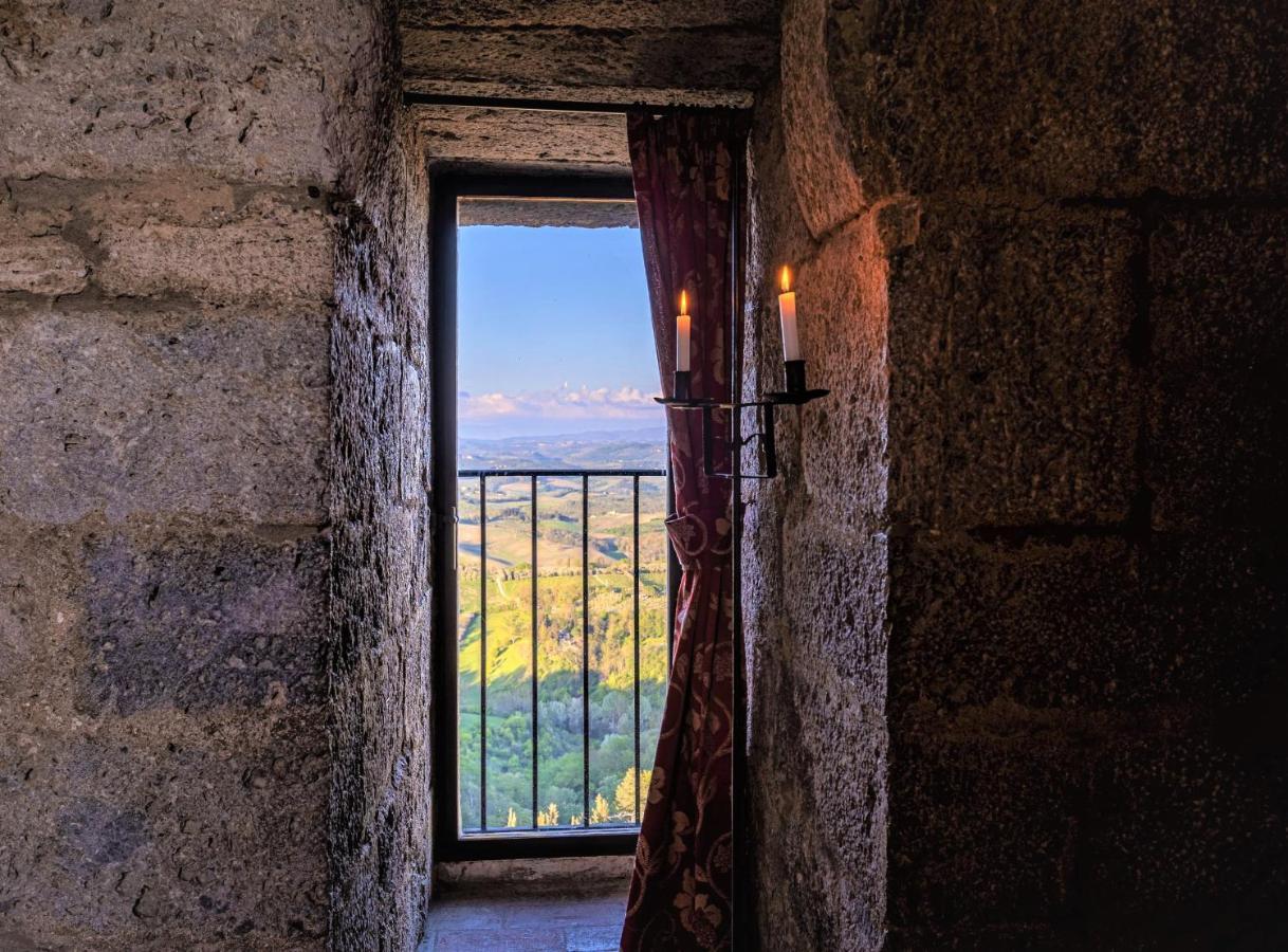 Torre Salvucci Maggiore Medieval Tower Experience San Gimignano Exterior foto